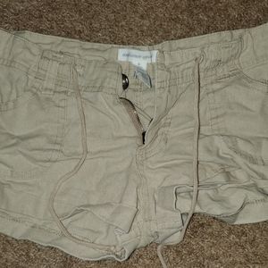 Khaki shorts